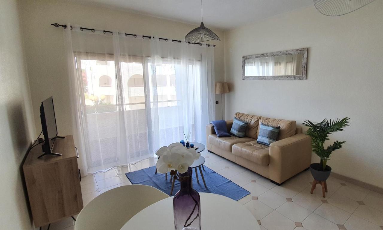 Casa Angela, 180M From The Beach Porches  Exterior photo